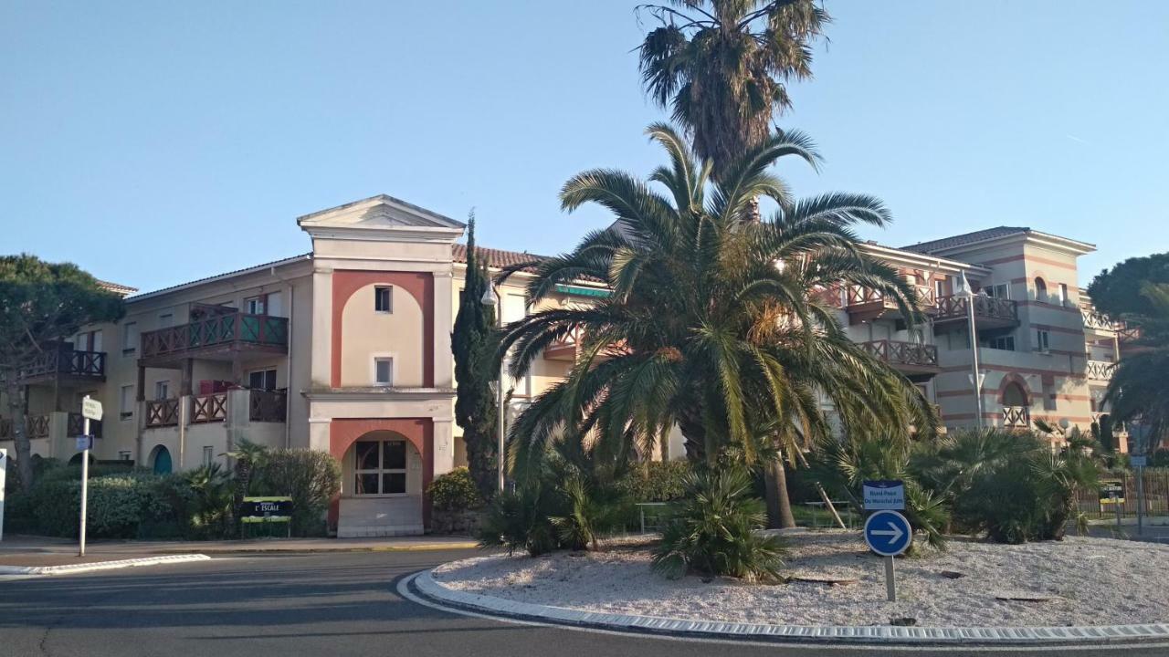Au Coeur De Port Frejus - T2 30 M² - Tout A Pied Exteriör bild